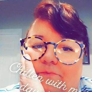 Meet your Posher, Norma